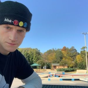 Meet your Posher, Grant